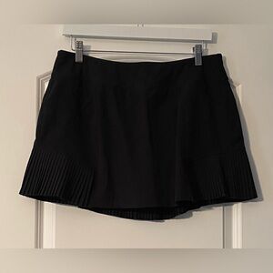 Mondetta Black Pleated Golf/Tennis Skirt with attached undershorts.